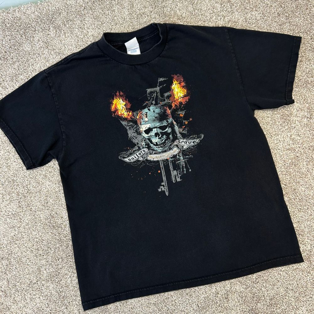 Pirates‎ Of Caribbean Sailors Grave Shirt Men Size Large Tennessee River Black